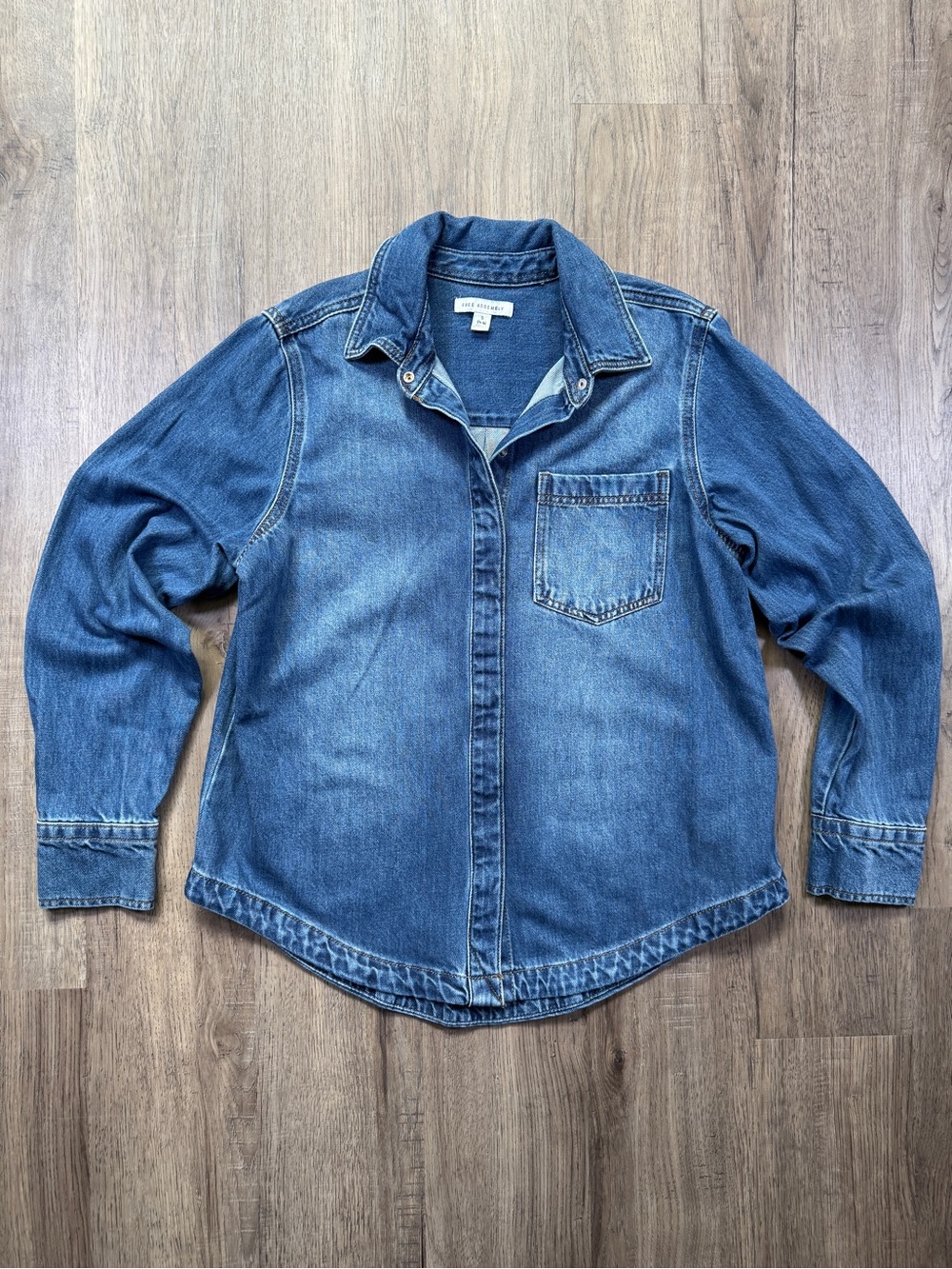Free Assembly Denim Button Down Shirt - Shacket - Medium Wash Long Sleeve Size S